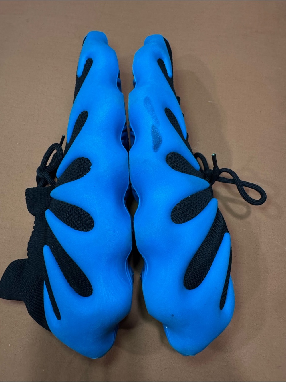Yeezy Men's Knit Sneakers in Black and Bright Blue - Picture 4 of 6